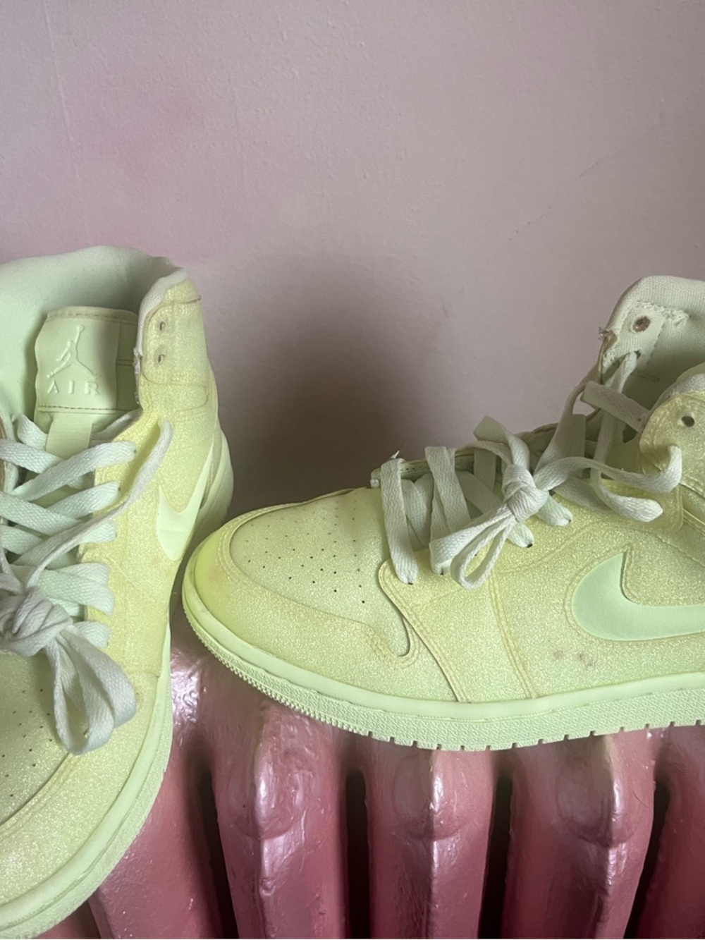 Nike Jordan 1 Retro High Barely Volt (Women's) - Picture 5 of 13